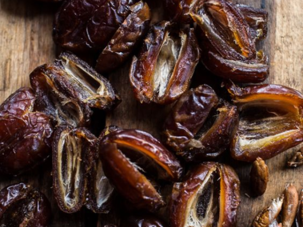10 Benefits of Eating Dates Daily