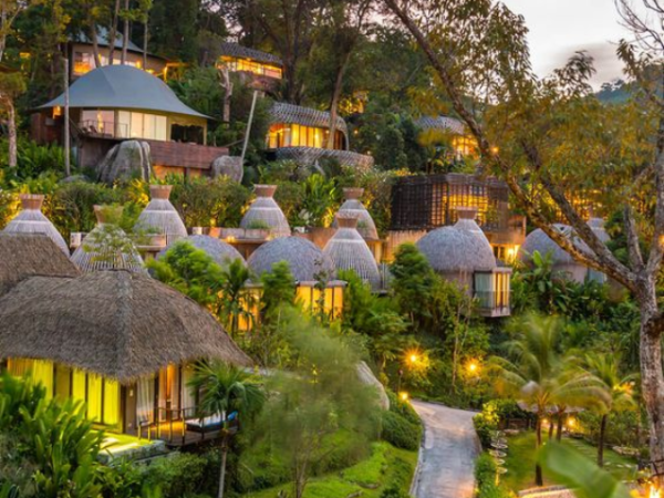 Top 10 coolest hotels in the whole world