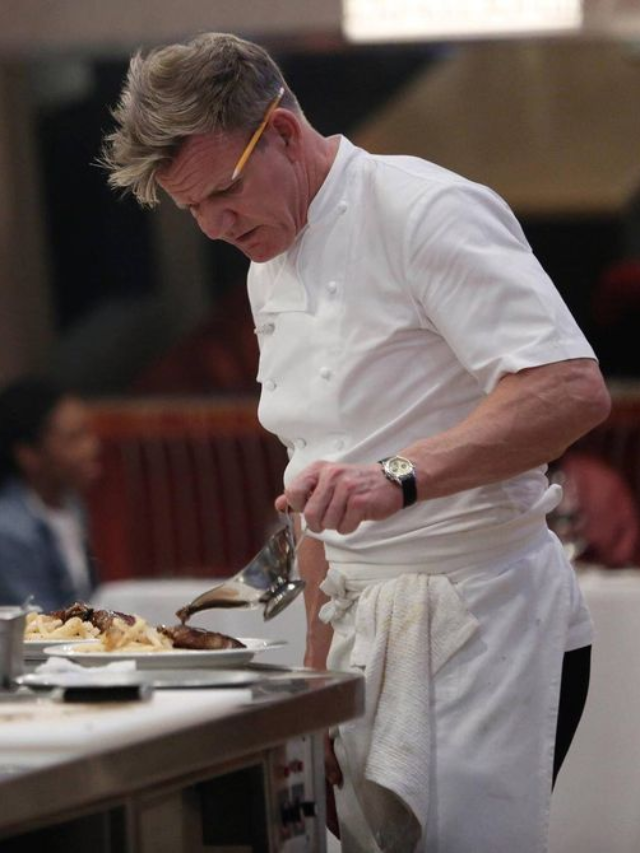 10 Best Celebrity Chefs in the World Today