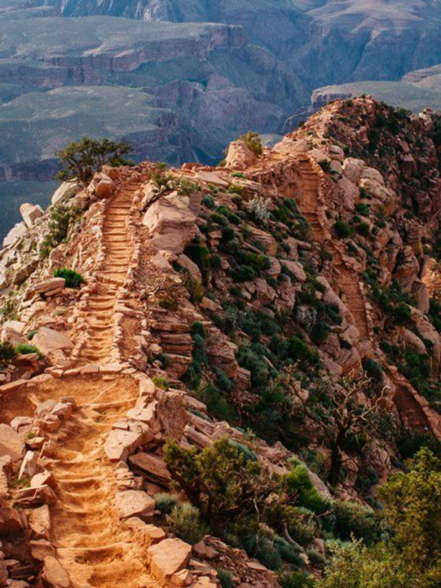 10 Best Hiking Trails in USA for Breathtaking Views
