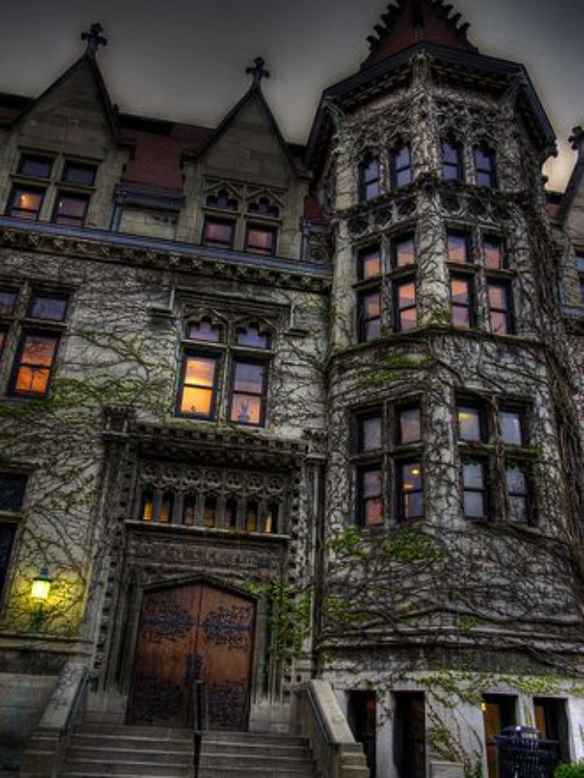 10 Most Haunted Universities in USA