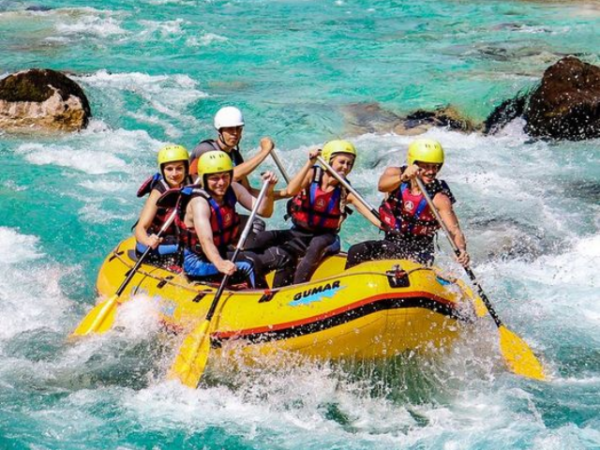 10 Best Places to Go Whitewater Rafting in USA