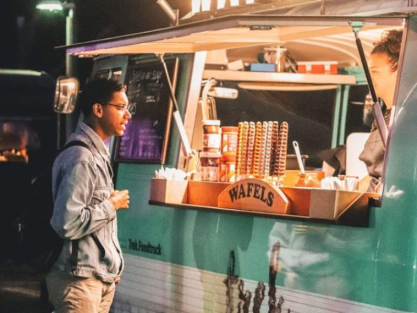 10 Unique Food Trucks to Try in USA
