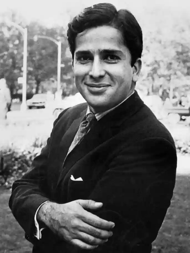 Shashi Kapoor: A Legacy in 7 Performances