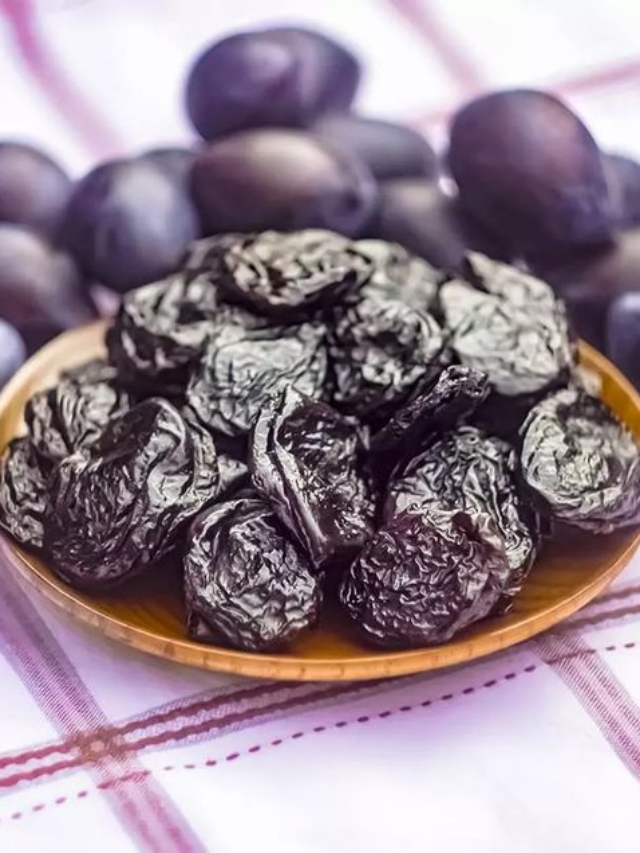 The Incredible Health Benefits of Prunes