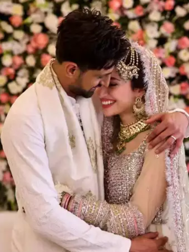 Shoaib Malik and Sana Javed Celebrate Eid Together
