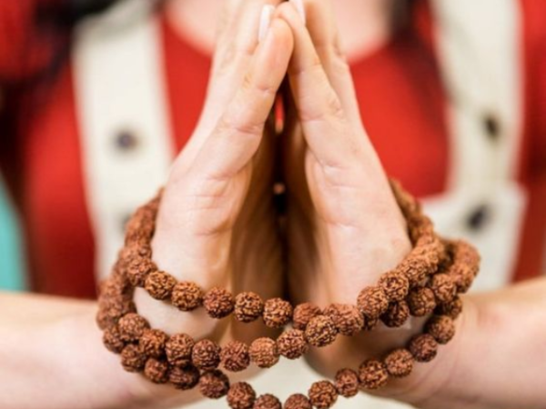 5 Ways Rudraksha Enhances Spirituality and Physical Well-being