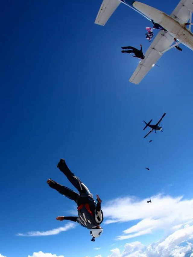 10 Thrilling Skydiving Destinations for Adventure Enthusiasts