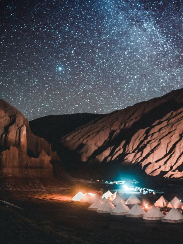 Discover 10 Breathtaking Stargazing Locations Across the USA