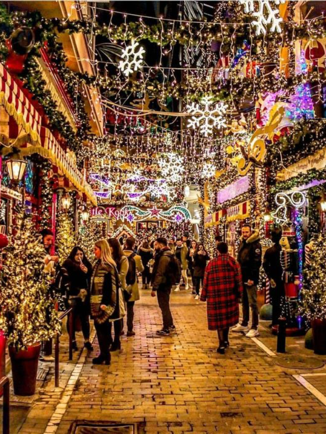 10 Captivating Christmas Markets to Explore Across the USA