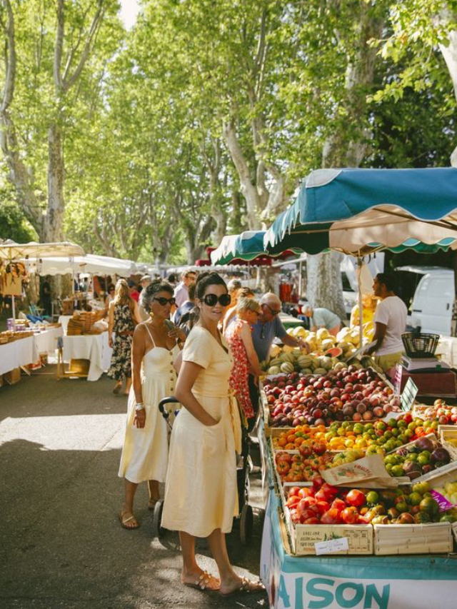 10 Charming Farmers Markets to Visit Across the USA