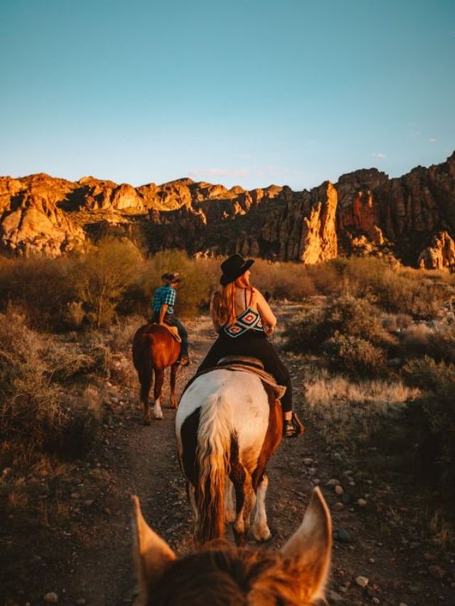 10 Breathtaking US Locations for Unforgettable Horseback Riding Adventures